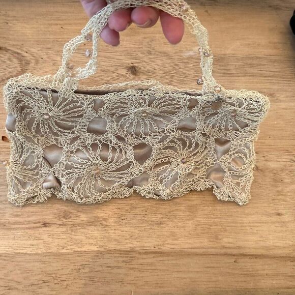 Vintage Lisa Toland Handmade crochet beige beaded purse, gorgeous, dainty Evenin - Picture 6 of 6